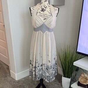 Banana Republic Elegant Cream and Gray Halter Dress
